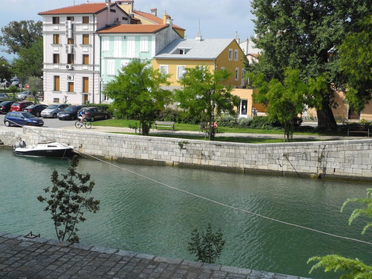 Biro App 4+1 Pax Appartement Crikvenica Buitenkant foto