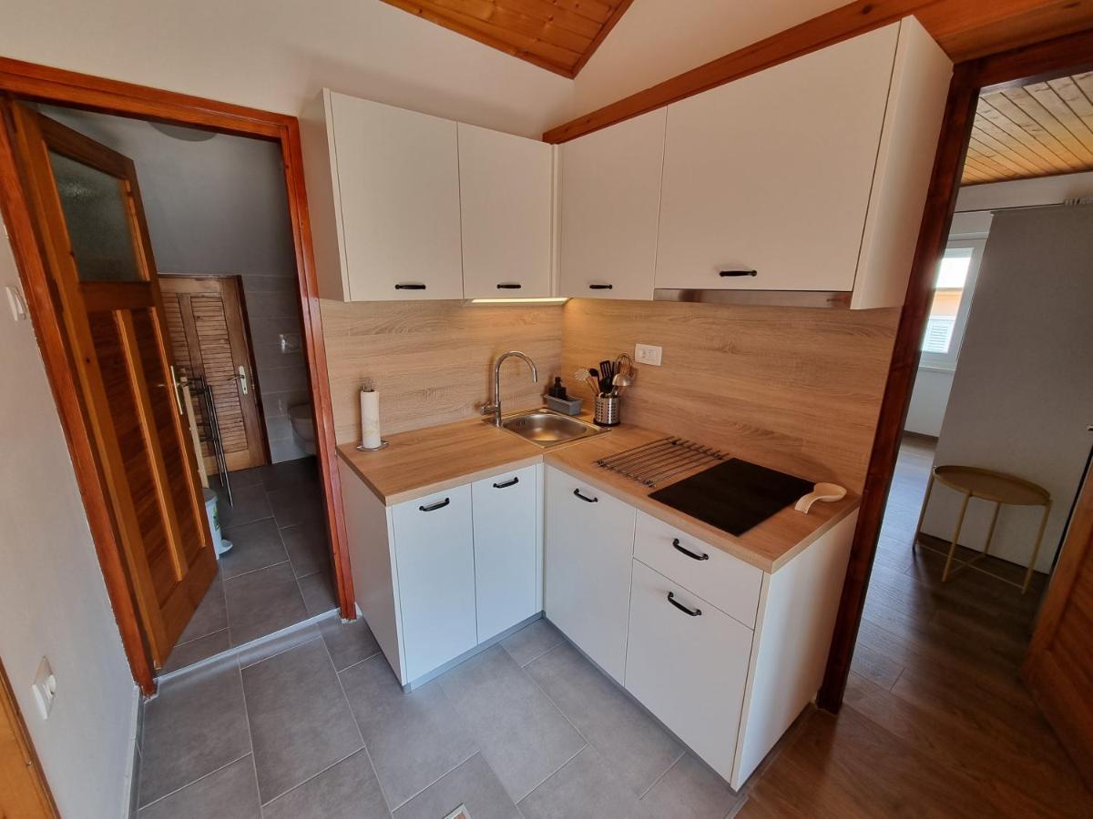 Biro App 4+1 Pax Appartement Crikvenica Buitenkant foto